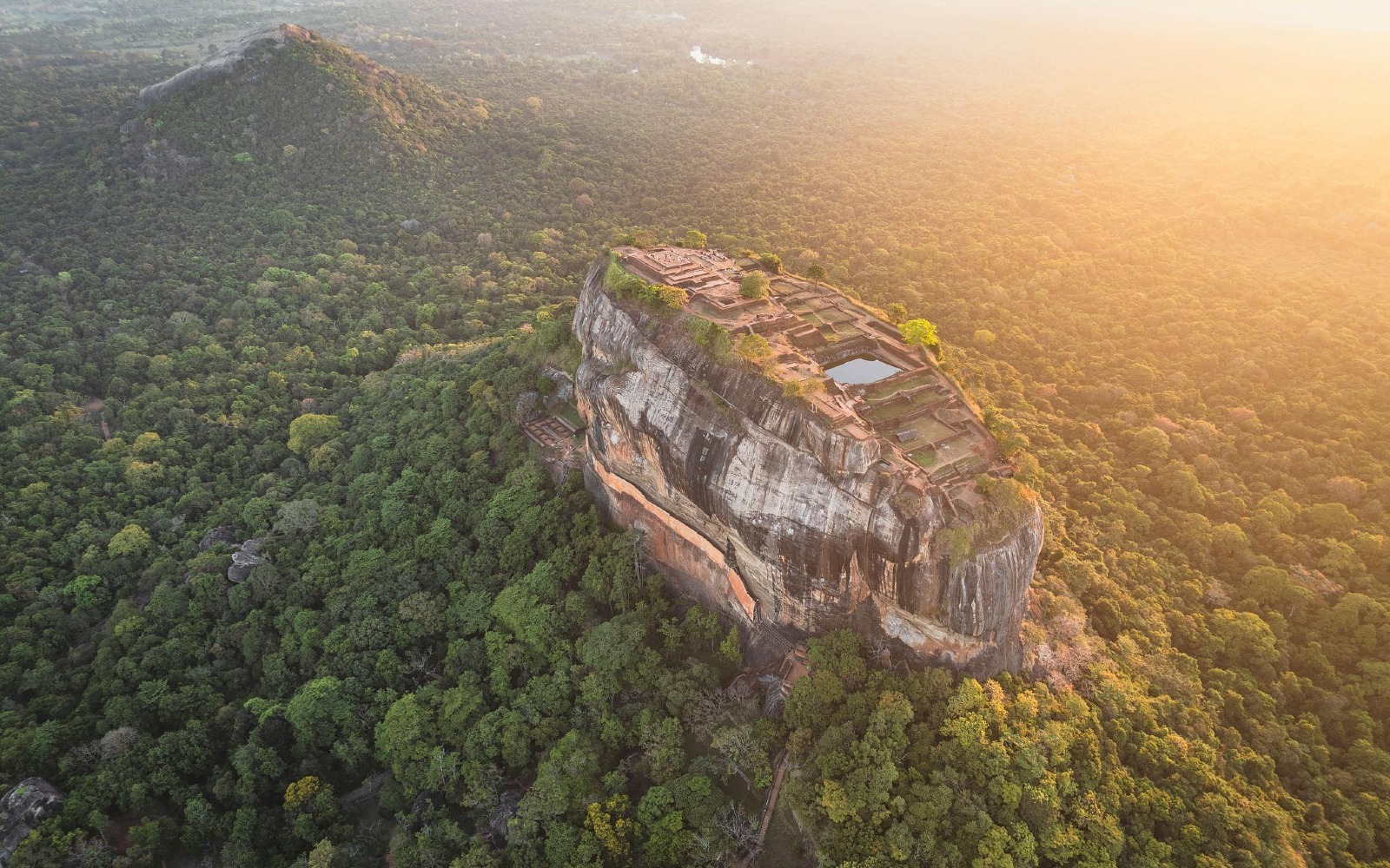 Sri Lanka & Maldives – 7 Days / 6 Nights — Photo 2